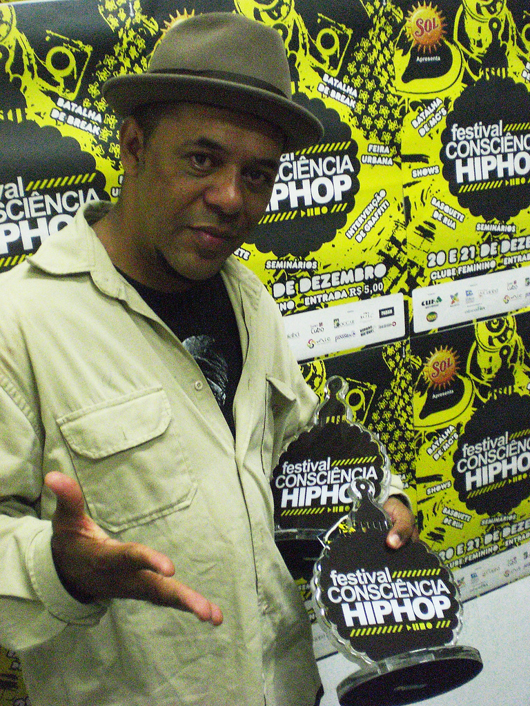 GOG em Cuiabá, recebendo o Prêmio Consciência Hip Hop (2008) 